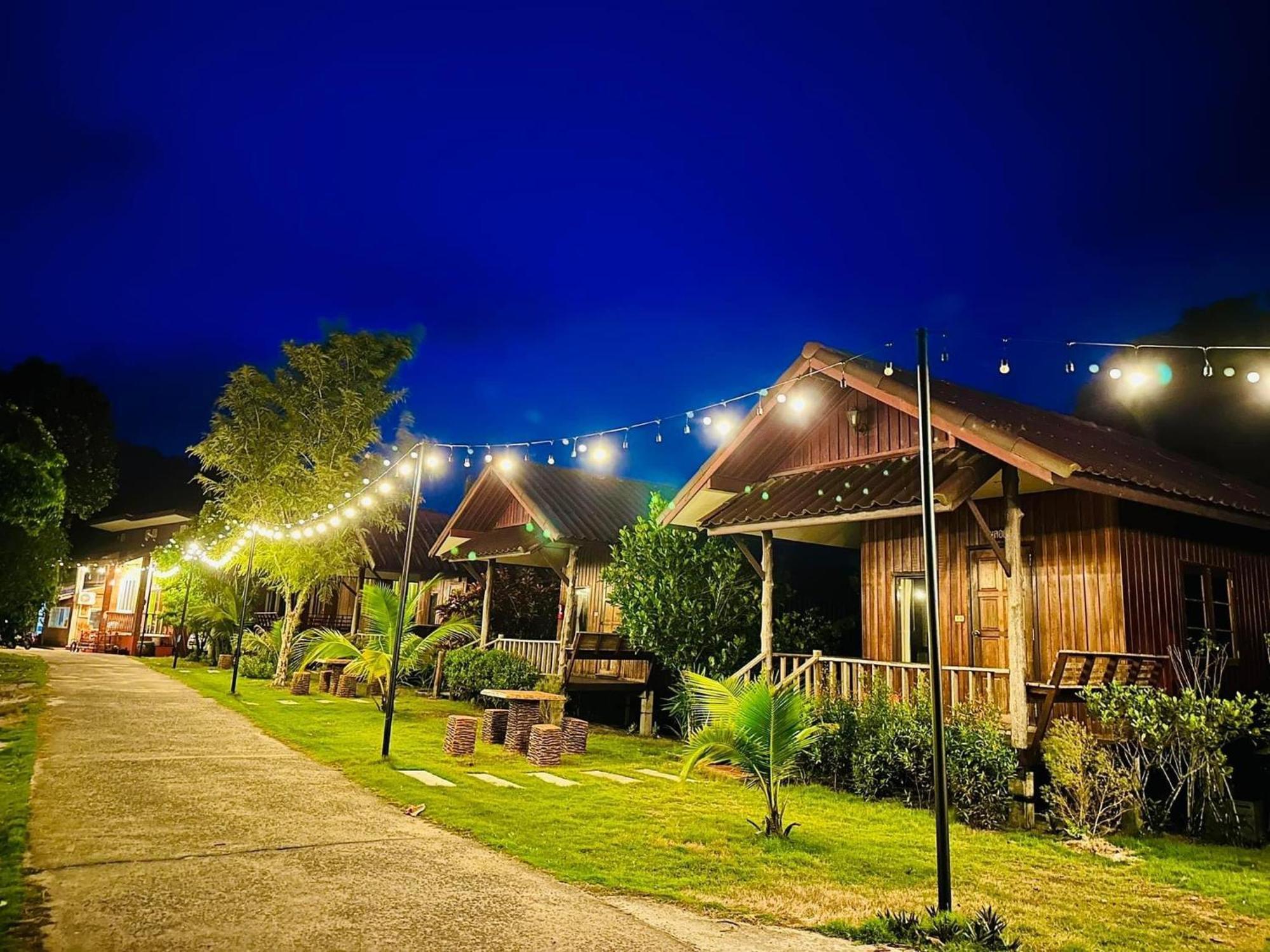 Bann Klong Jao Homestay Ko Kut Екстер'єр фото